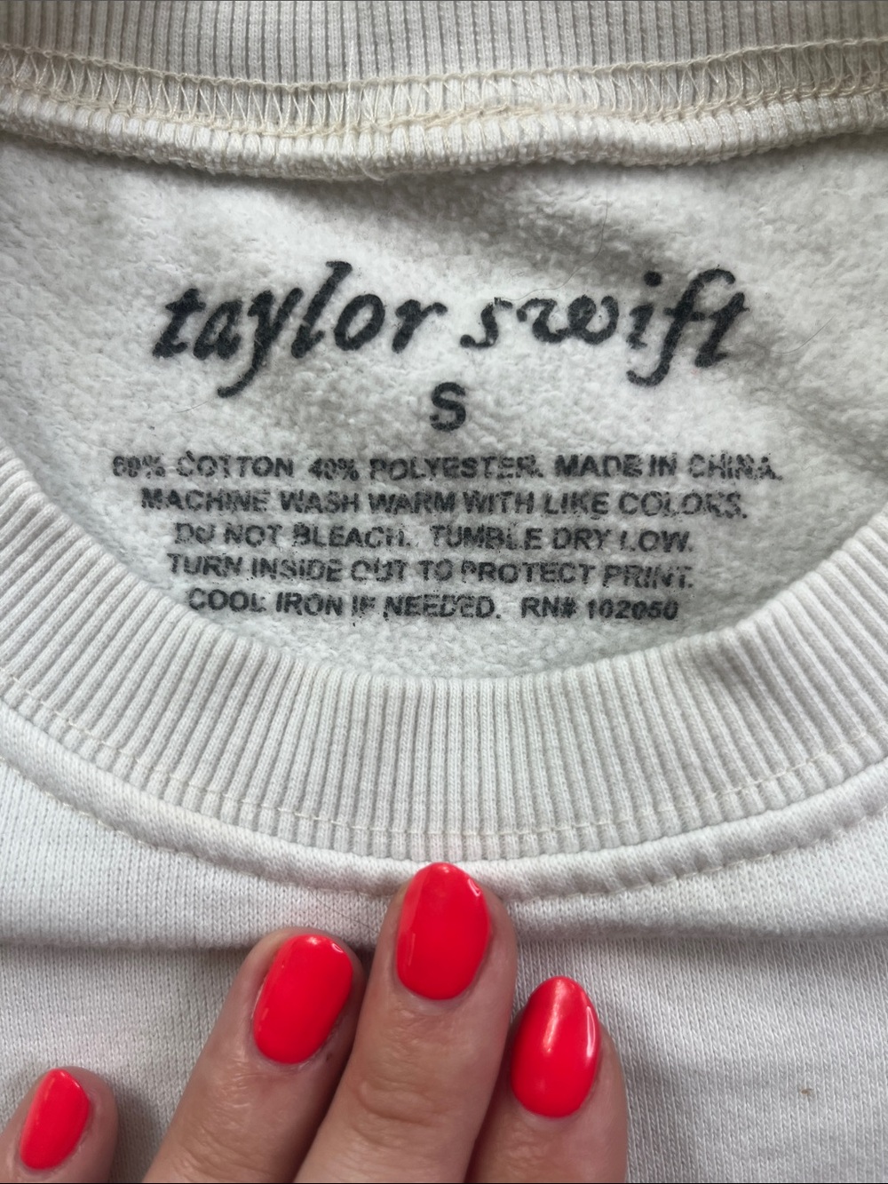 Taylor Swift White Cowboy Like Me Sweatshirt/Crewneck Folklore Scenic Lyric - Picture 2 of 3